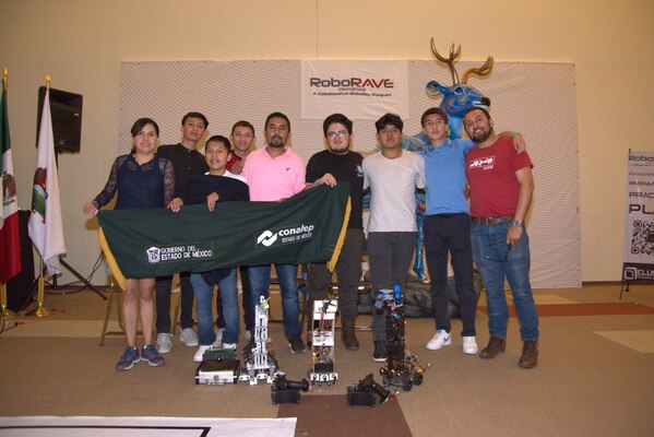Talento CONALEP EdoMéx triunfa en RoboRAVE 2024