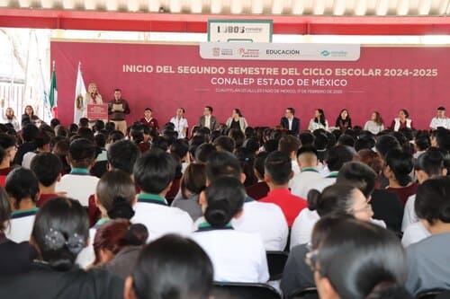 Inicio ciclo escolar 2-2425 con una visión de crecimiento y modernización