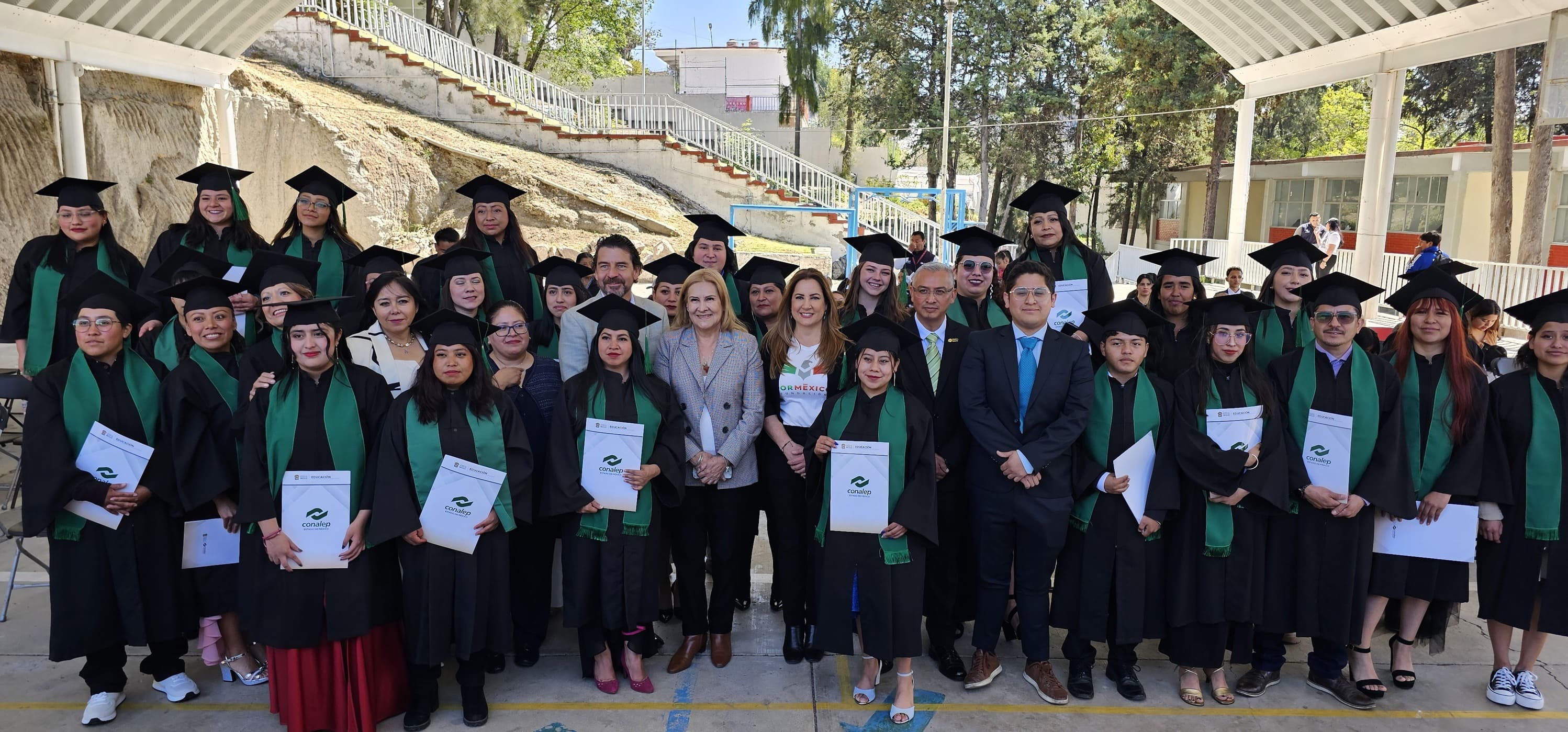 Graduación 3era. Generación  PT-B en Administración  -  Fundación por México