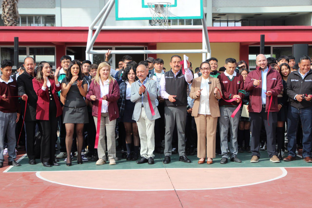 Plantel Valle de Aragón fortalece su infraestructura educativa